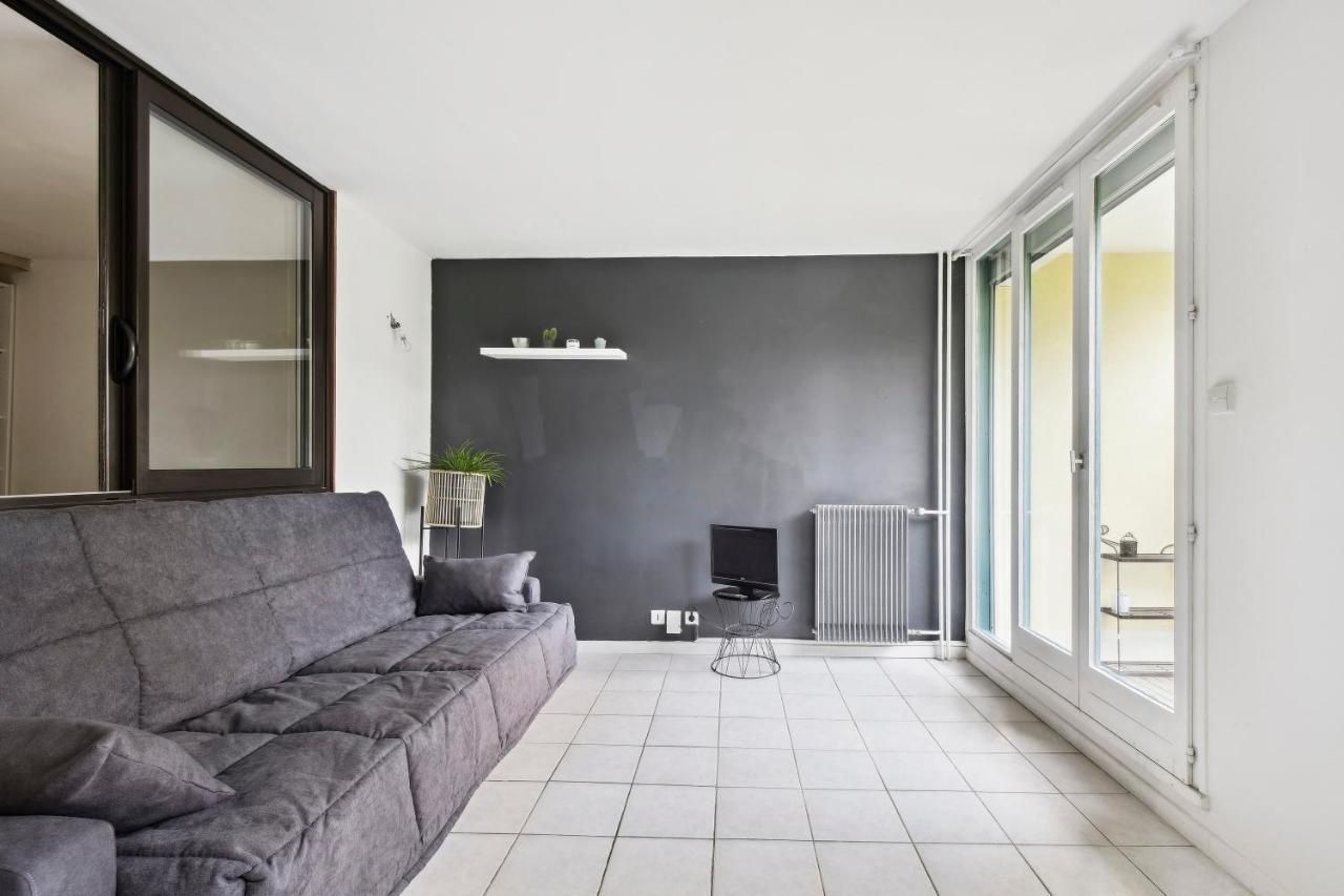 Appartement Le Glatigny- Chesnay à Le Chesnay  Extérieur photo
