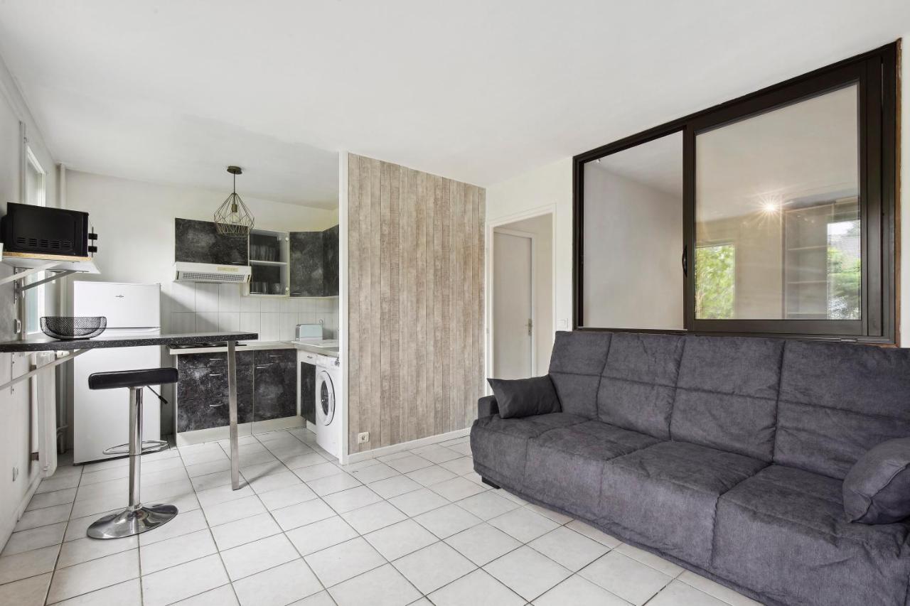 Appartement Le Glatigny- Chesnay à Le Chesnay  Extérieur photo